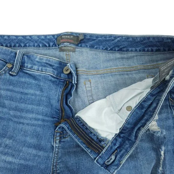 Torrid Jeans Boyfriend Straight Distressed Destroyed Plus Sz 20 Stretch HighRise - Picture 6 of 13